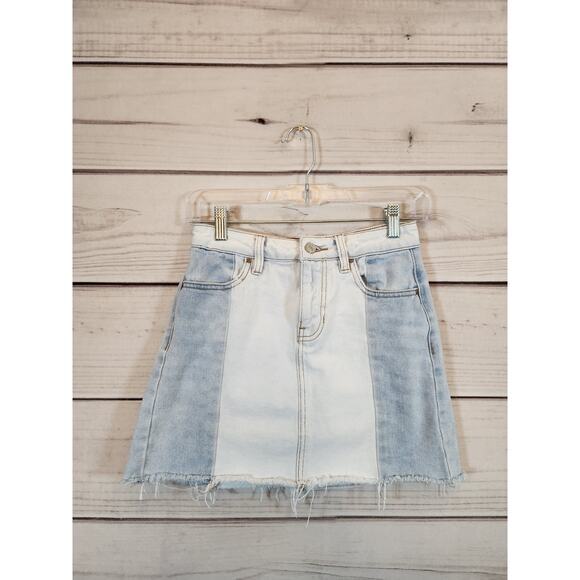 PacSun Womens Light Denim Colorblock High Rise Cotton Raw Hem Mini Skirt Size 24 - Picture 1 of 6